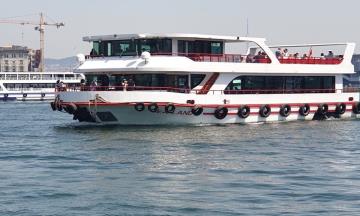 Morning Bosphorus Cruise Tour in Istanbul ( 4 hr )