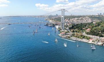Morning Bosphorus Cruise Tour in Istanbul ( 3 hr )