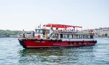Morning Bosphorus Cruise Tour in Istanbul With Breakfast ( 3 hr )